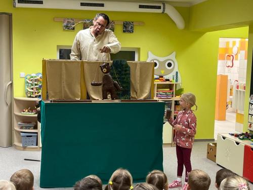 Divadlo Čaroděj a pyšná princezna